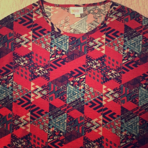 Lularoe Irma - Picture 1 of 3